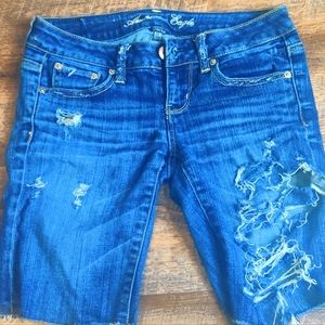 American Eagle Bermuda shorts